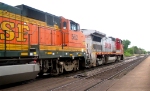 BNSF 562